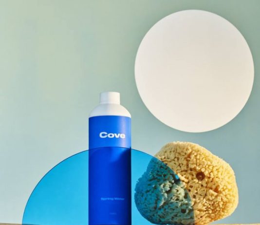 Ова е првото целосно разградливо шише за вода за еднократна употреба