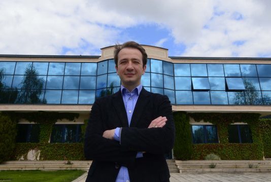 Самоил Самак: во соработка со НАСА направивме роботски систем кој ќе произведува делови во вселената