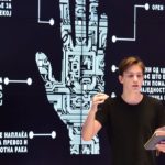 Бионичката 3Д печатана рака на Орхан Багашов доби нова, усовршена верзија. Младиот иноватор од Тетово ќе биде дел од Inno Café!