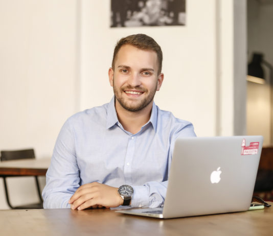 Виктор Стојкоски: Предизвиците од Ковид кризата претворете ги во шанса за раст во е-трговијата!