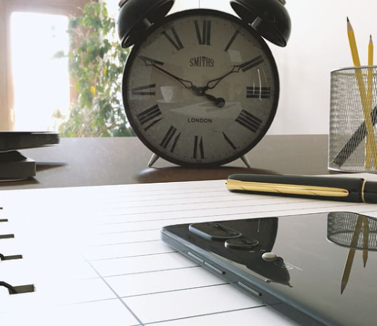 Зошто ChatGPT не може да каже колку е часот?