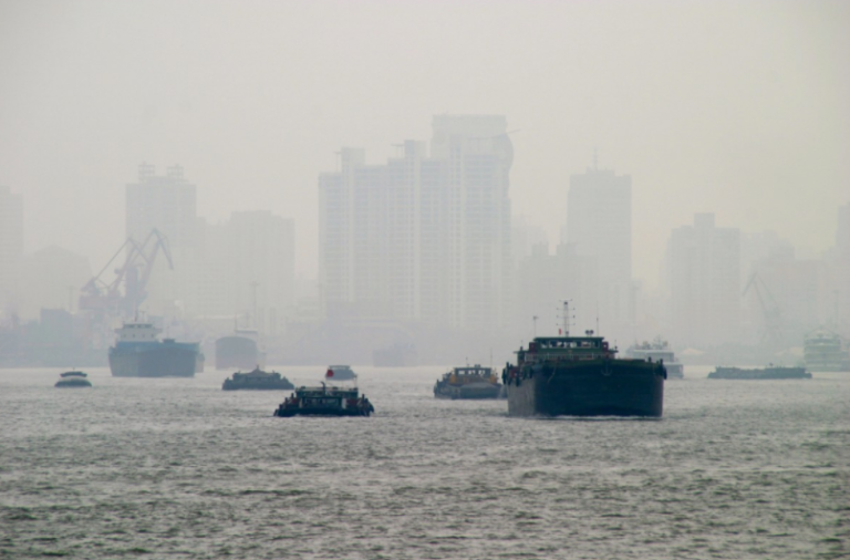 Кина стартува јавна платформа за следење и казнување на загадувачите на воздухот