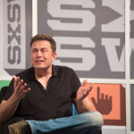 Маск: Не мора да праќаме луѓе во затвор. Може да ги следат роботи Оптимус!