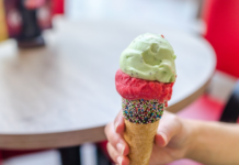 Сладолед од гулаш, пиво, шпагети: Унгарска слаткарница ги привлекува клиентите со необични вкусови