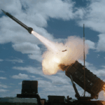 Кина направи одбранбен систем што може истовремено да следи 1.000 ракети