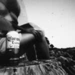 Пивото Corona ја прославува својата 100-годишнина со фотографии направени од сонцето