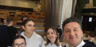 (ВИДЕО) Експертскиот тим на Inno Fab Lab од ТМФ-Скопје го претставува првиот функционален рециклиран 3D-филамент во Македонија