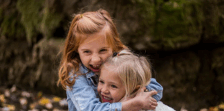 Во Данска учењето емпатија на училиште е задолжително