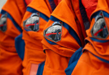 Новите вселенски костими на НАСА обезбедуваат шест дена живот во екстремни услови