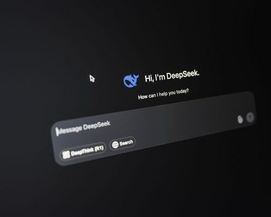 Забрана за кинеска вештачка интелигенција: САД го блокираат DeepSeek на сите владини компјутери