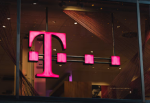Deutsche Telekom планира да заштеди милијарди преку употреба на вештачка интелигенција